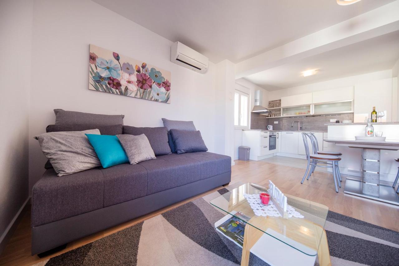 Appartement Apartman 2 Relax Zadar Extérieur photo
