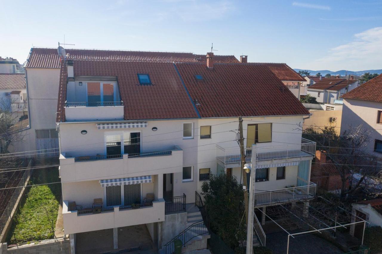 Appartement Apartman 2 Relax Zadar Extérieur photo