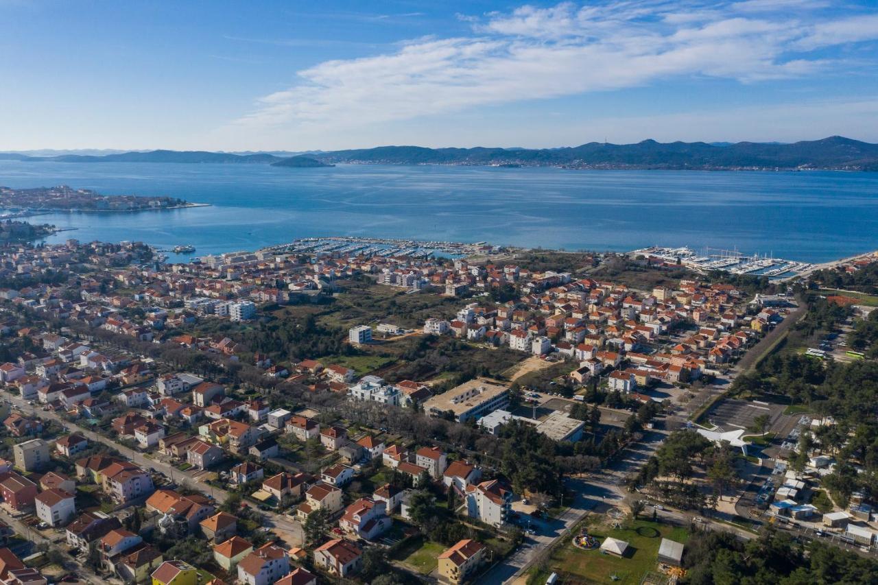 Appartement Apartman 2 Relax Zadar Extérieur photo