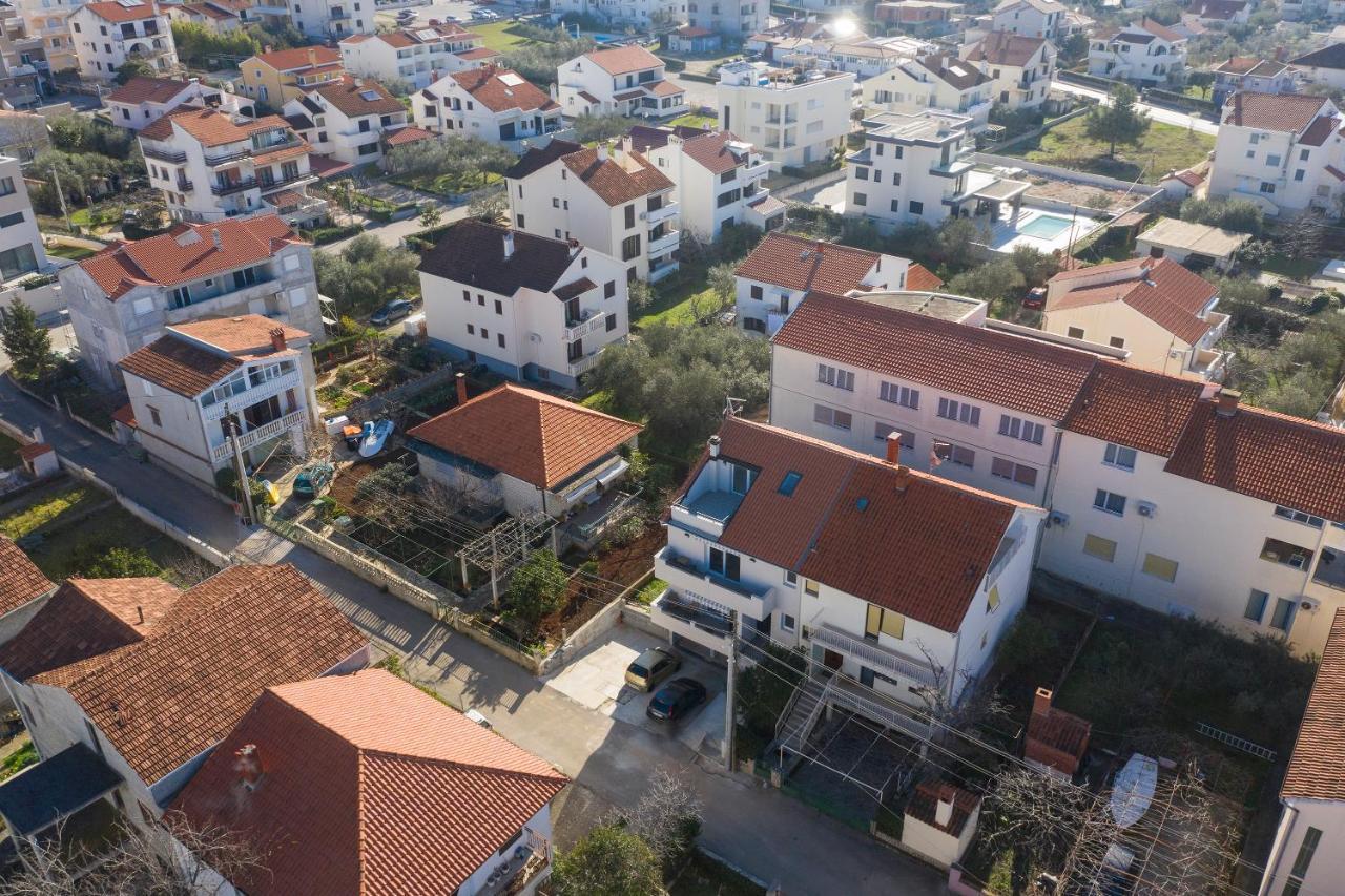 Appartement Apartman 2 Relax Zadar Extérieur photo